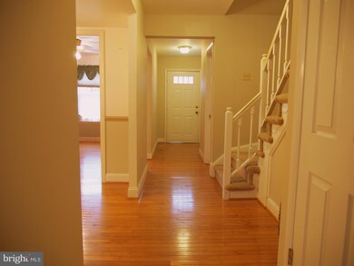 18 Castlehill Ct, Lutherville Timonium, MD 21093 - photo 4