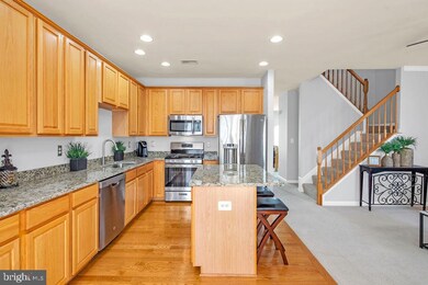 42787 Shaler St, Chantilly, VA 20152 - photo 4