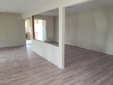 3507 Oakdale St, Houston, TX 77004 - photo 3