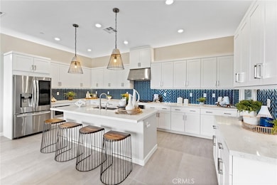 419 Transport, Tustin, CA 92782 - photo 4