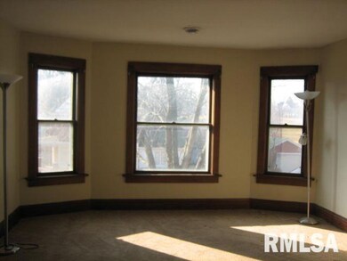 808 E High St, Davenport, IA 52803 - photo 2
