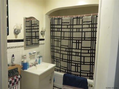 327 5th Ave, Troy, NY 12182 - photo 4