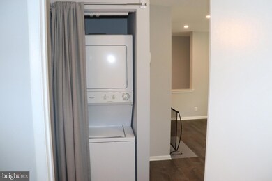 2615 S Walter Reed Dr unit B, Arlington, VA 22206 - photo 6