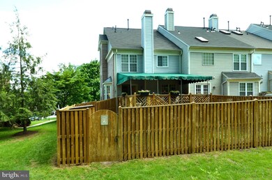 11924 Thurloe Dr, Lutherville Timonium, MD 21093 - photo 2