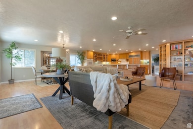 913 W 2025 S, Woods Cross, UT 84087 - photo 6