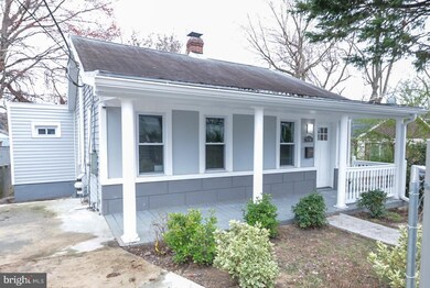 904 Elfin Ave, Capitol Heights, MD 20743 - photo 2