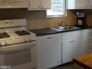 341 Inwood Rd, Ardmore, PA 19003 - photo 5