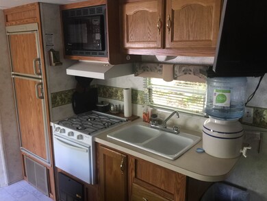 20 Boudreau Ln, Stewartstown, NH 03576 - photo 3