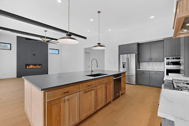 1770 Coopers Hawk Dr, Arlington, TX 76005 - photo 3