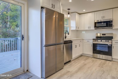 3 Seaman Ave, Castleton On Hudson, NY 12033 - photo 7