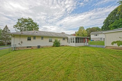 4 Mccartney Dr, Albany, NY 12211 - photo 3