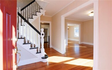 28 Gibbs Ave, Newport, RI 02840 - photo 4