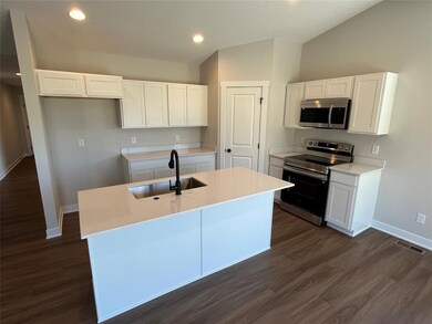 4440 SW 23rd St, Des Moines, IA 50321 - photo 4