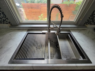 Kitchen Sink