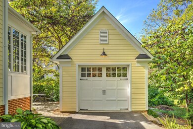 105 N 28th St, Purcellville, VA 20132 - photo 4