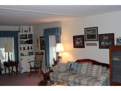 2 Harding St, Rochester, NH 03867 - photo 3