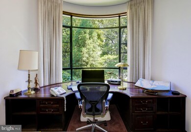 3125 Chain Bridge Rd NW, Washington, DC 20016 - photo 6