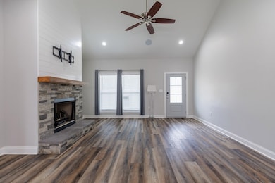 601 Pine Point Cir, Valdosta, GA 31602 - photo 7