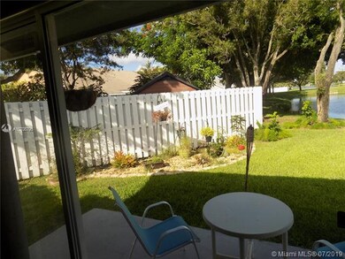 940 SW 111th Way, Davie, FL 33324 - photo 6