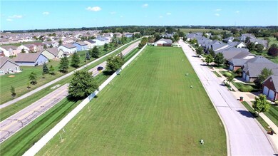 2400 Somerset Cir, Franklin, IN 46131 - photo 7