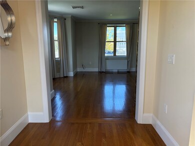 1180 Narragansett Blvd unit 3, Cranston, RI 02905 - photo 5