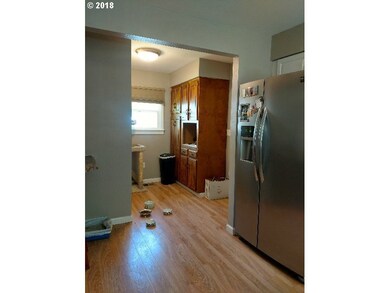 241 N Humbolt St, Canyon City, OR 97820 - photo 6