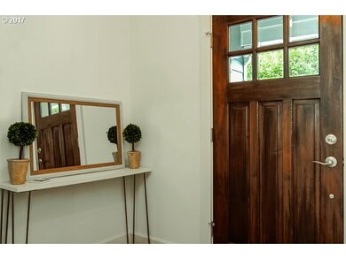 Entrance/Foyer