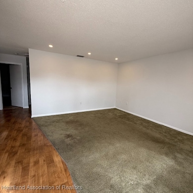 317 E Main St unit 2, Avon Park, FL 33825 - photo 3