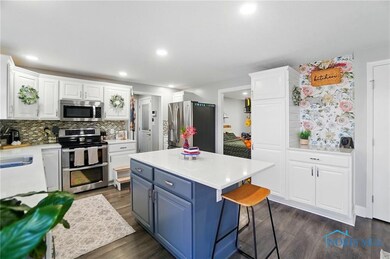 1506 Misty Oaks Dr, Findlay, OH 45840 - photo 6