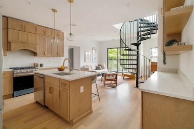 95 Addison St unit PH7, Boston, MA 02128 - photo 3