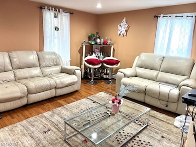 301 E McFarlan St -A and B, Dover Town, NJ 07801 - photo 5