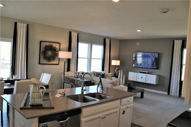 Photos shown may be an artist rendering, model home, or of the same model but located in a different Lennar subdivision due to current construction stage.