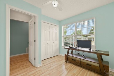 2558 Trailwood Dr, Cantonment, FL 32533 - photo 7