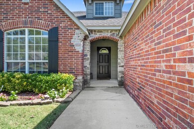 4709 S Poplar Ave, Broken Arrow, OK 74011 - photo 3