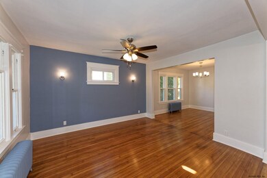 2 Sheldon St, Schenectady, NY 12308 - photo 2