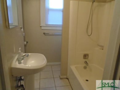 104 W 51st St, Savannah, GA 31405 - photo 3