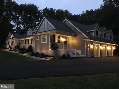 13 Laurel Cir, Malvern, PA 19355 - photo 2