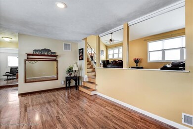 06-Living_Room(2)