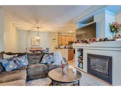 08 Living Room