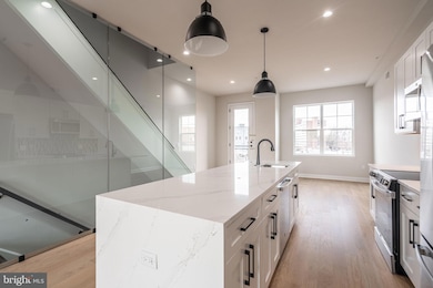 4030 Marilyn Dr, Philadelphia, PA 19131 - photo 3