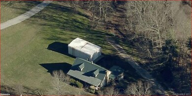 1590 N Main St, Hendersonville, NC 28792 - photo 3