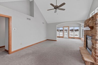 4015 S Fohr Dr unit 16, New Berlin, WI 53151 - photo 7