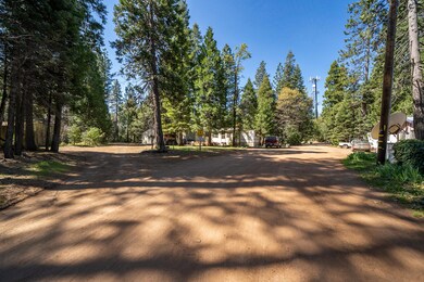 6961 Woodpecker Ln-07
