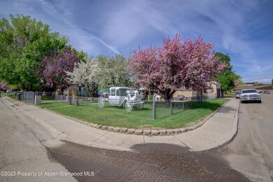 690 Pershing St, Craig, CO 81625 - photo 6
