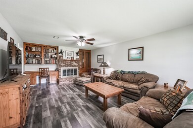 6509 Grace Ln, Pearland, TX 77584 - photo 3