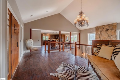 137 W Waters Edge Ln, West Union, SC 29696 - photo 4