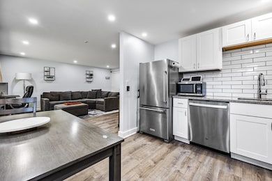 90 Edgelawn Ave unit 1, North Andover, MA 01845 - photo 6