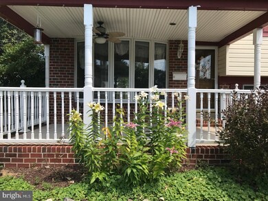 4324 Sweeney Cir, Brookhaven, PA 19015 - photo 2