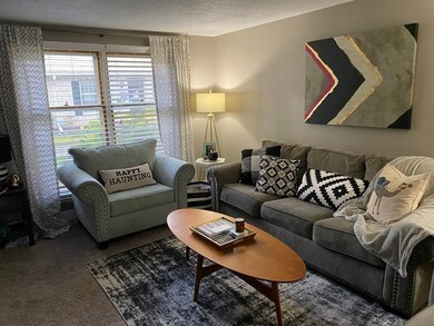 86 Corey Colonial unit 86, Agawam, MA 01001 - photo 3