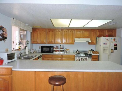 122 W Hunter St, Mesa, AZ 85201 - photo 7